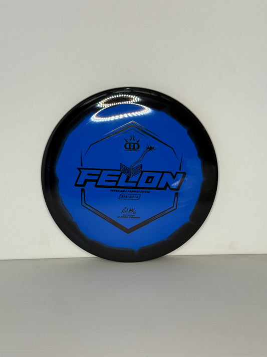 Fuzion Orbit Felon Ricky Wysocki Sockibomb Stamp - Distance Driver